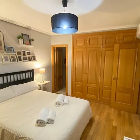 Aires De Toledo-parque Warner Y Madrid En Familia Apartamento *