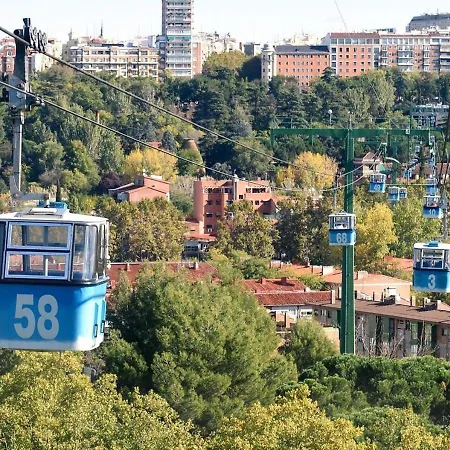 Apartamento Aires De Toledo-parque Warner Y Madrid En Familia *