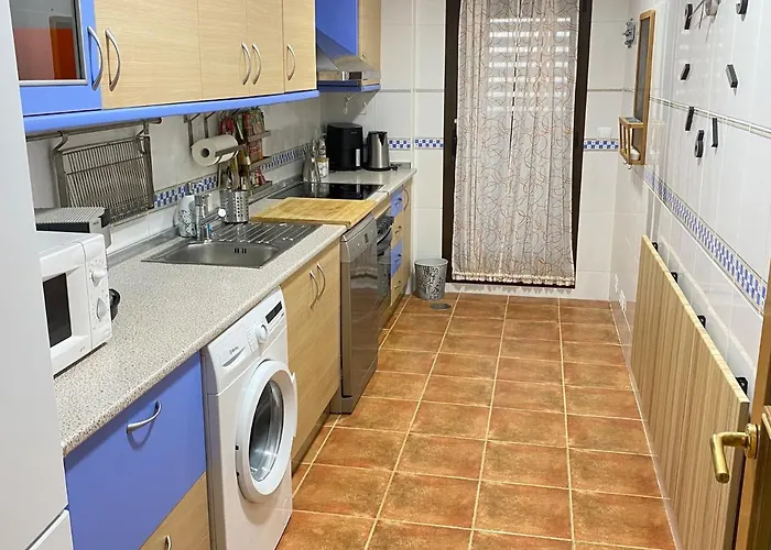 Aires De Toledo-parque Warner Y Madrid En Familia * Toledo