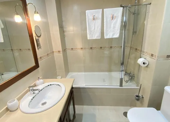 Apartment Aires De Toledo-parque Warner Y Madrid En Familia