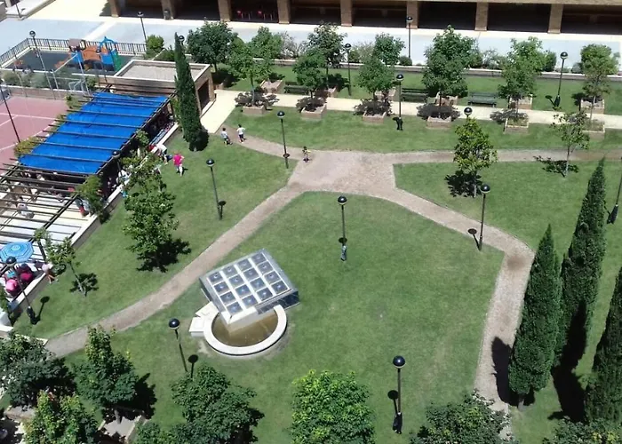 Aires De Toledo-parque Warner Y Madrid En Familia *