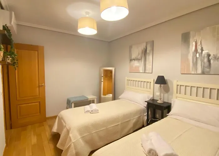 Aires De Toledo-parque Warner Y Madrid En Familia *