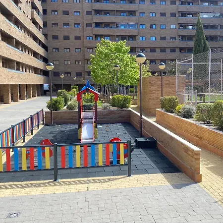 아파트 Aires De Toledo-parque Warner Y Madrid En Familia