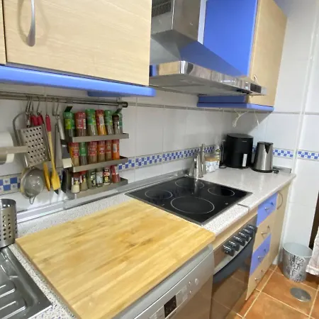 Aires De Toledo-parque Warner Y Madrid En Familia 아파트