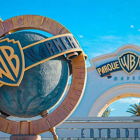 Aires De Toledo-parque Warner Y Madrid En Familia * 톨레도