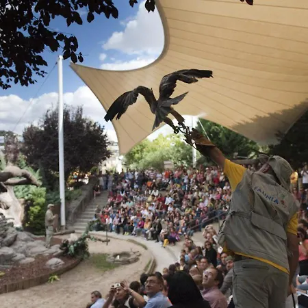 Aires De Toledo-parque Warner Y Madrid En Familia 아파트 *